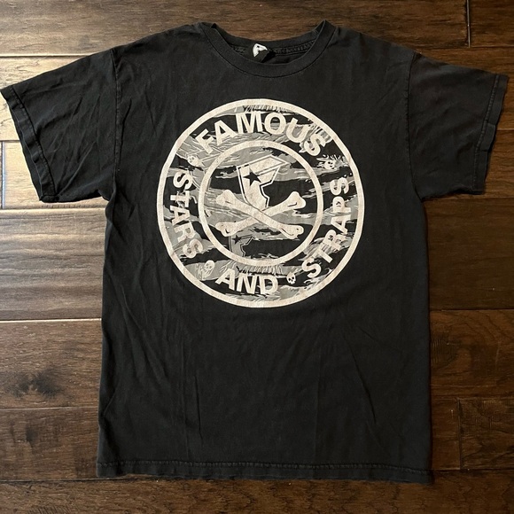 RARE Famous Stars and Straps Vintage Tee Tshirt VNT - Picture 1 of 4